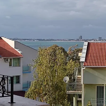 Prestige Private Apartment-studio 46 Апартаменти