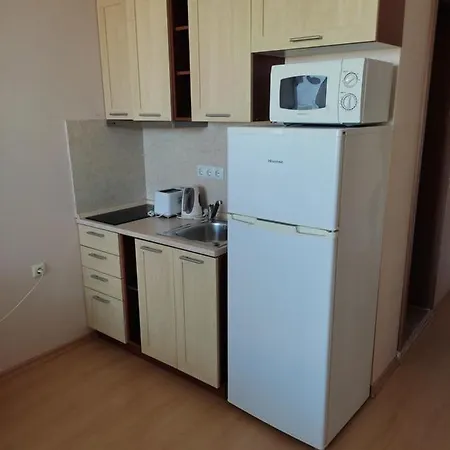 Prestige Private Apartment-studio 46 Свети-Влас