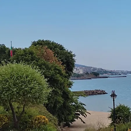 Prestige Private Apartment-studio 46 Апартаменты