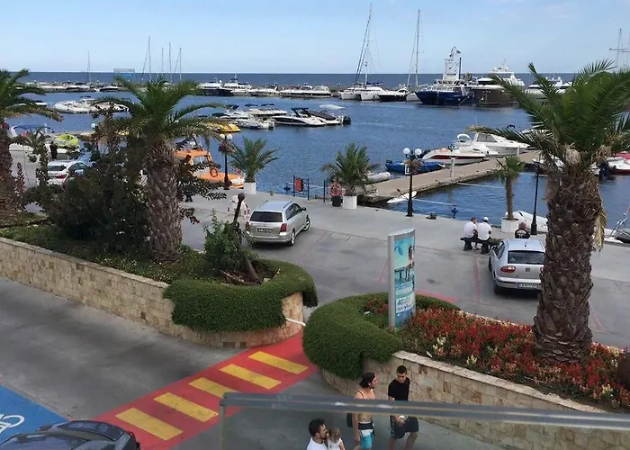 Prestige Private Apartment-studio 46 Апартаменты *